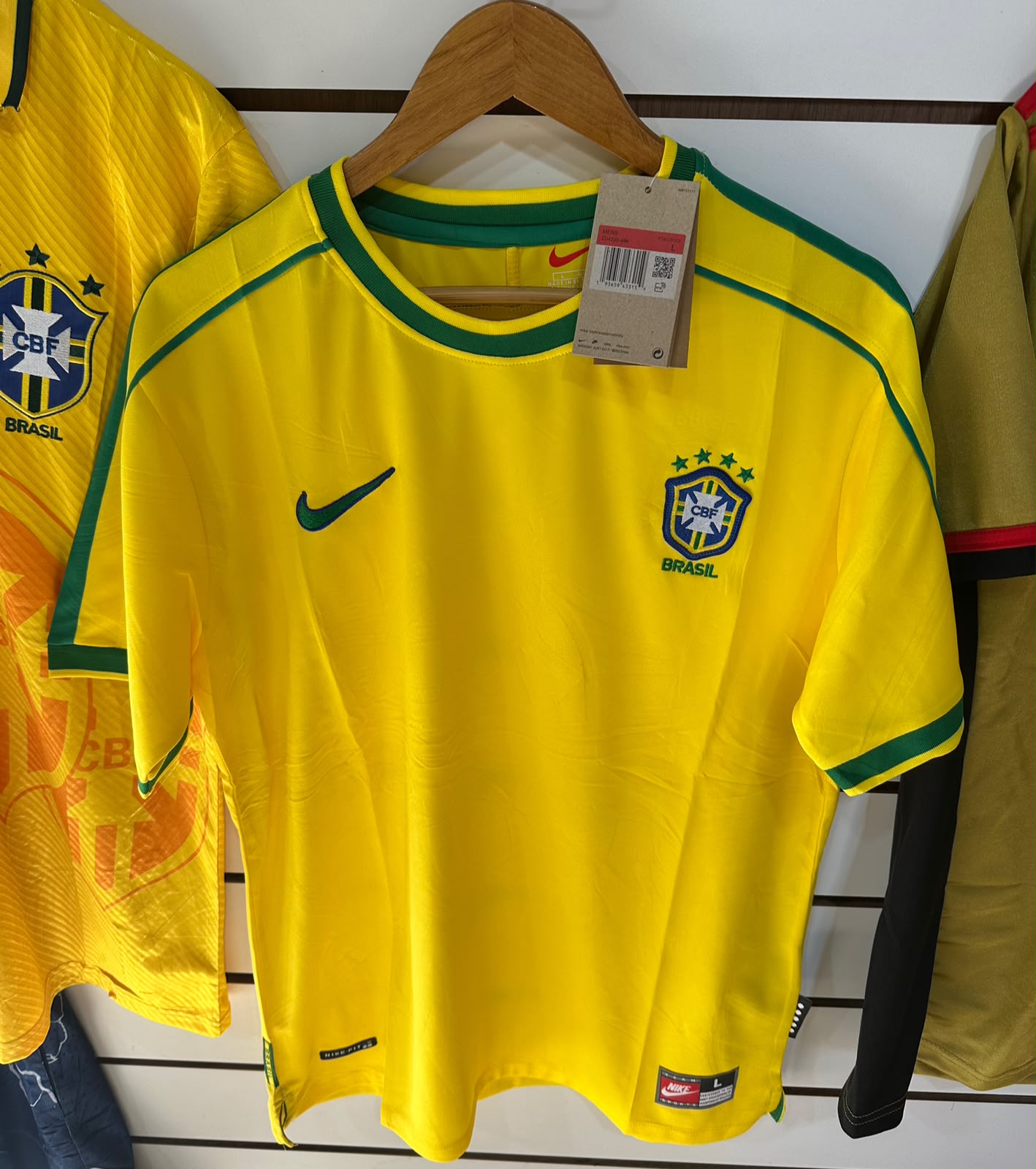 Camisa retrô Seleção Brasileira